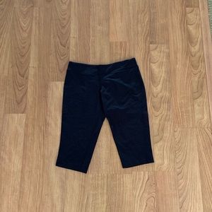 Black Nike 1/2 leggings